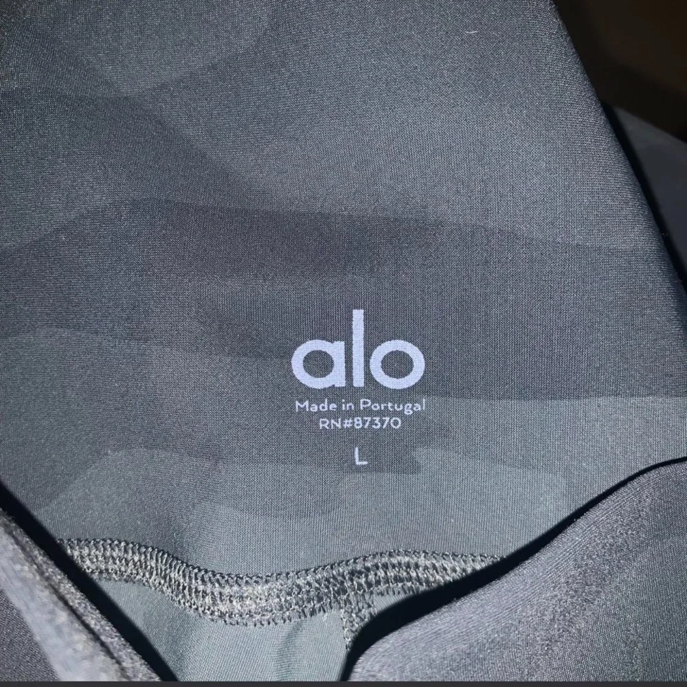ALO Yoga | High-Waist Full Length Camo Vapor Leggings Size Large